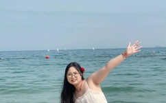 肉丝祙少妇VR做爰视频